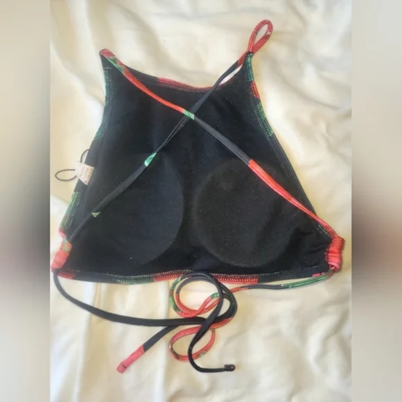 BEAUTIFUL‎ Floral High Neck Strappy Back Bikini Set - Picture 5 of 6